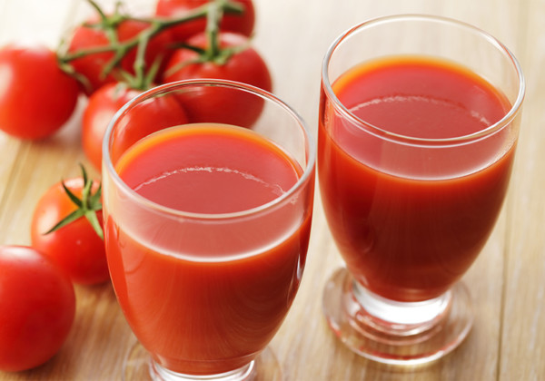 トマトジュースの画像