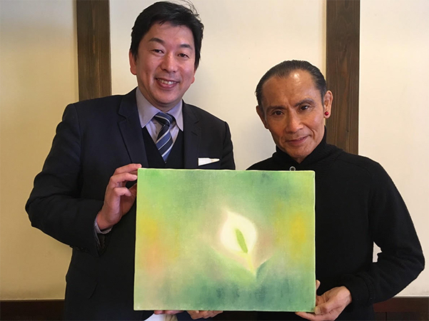 尾瀬の環境保全をコンセプトにした酒「MIZUBASHO Artist Series 片岡