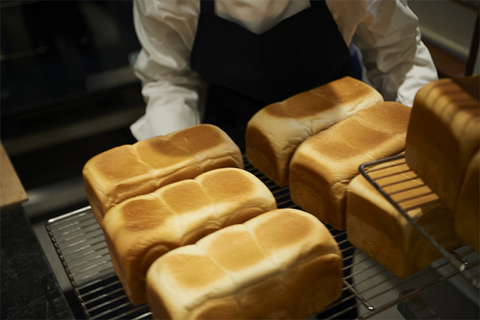 わざなかの食パンは熟練の職人が一つ一つ手作り